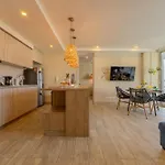 DQ1102 Hermoso con Jacuzzi priv y Vista increíble - 10 min Centro Historico